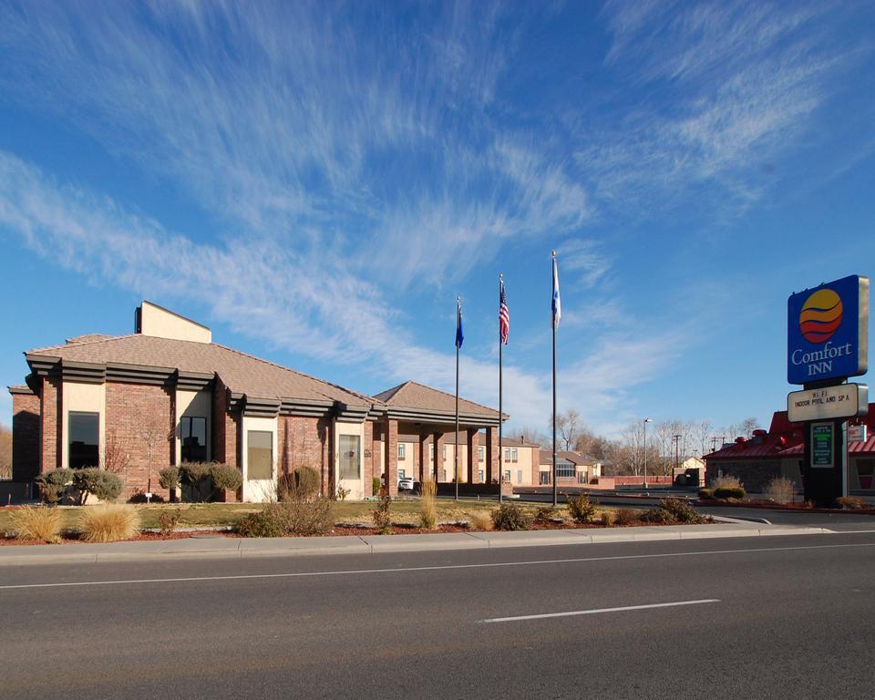 Comfort Inn & Suites Near Fallon Naval Air Station Exteriör bild