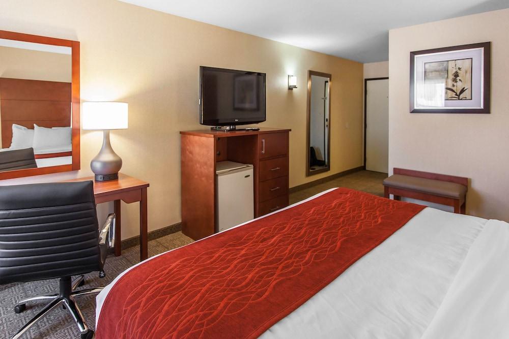 Comfort Inn & Suites Near Fallon Naval Air Station Exteriör bild