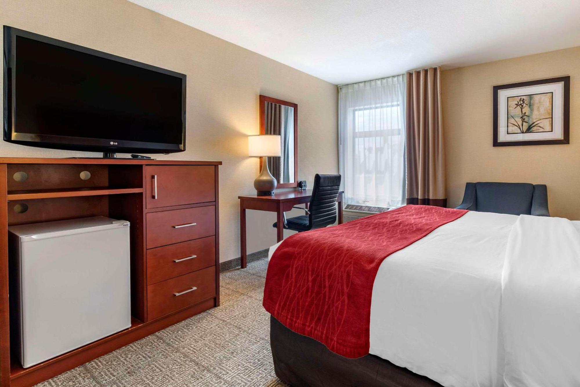 Comfort Inn & Suites Near Fallon Naval Air Station Exteriör bild