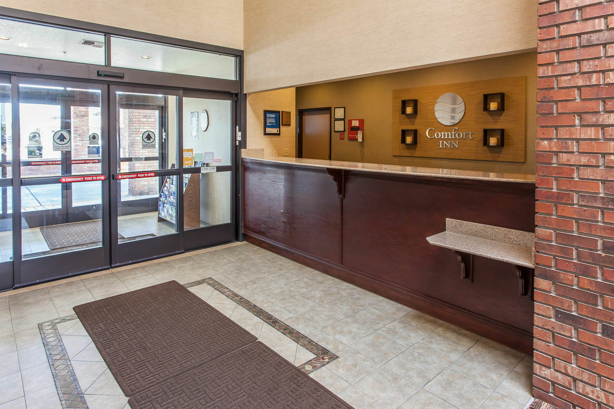 Comfort Inn & Suites Near Fallon Naval Air Station Exteriör bild